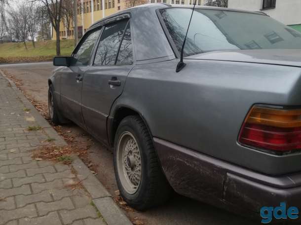 Продажа авто Mercedes-Benz E-Class, фотография 6