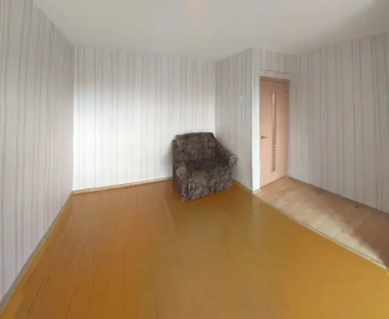 Продам квартиру в поселке в живописном месте у озера, фотография 5
