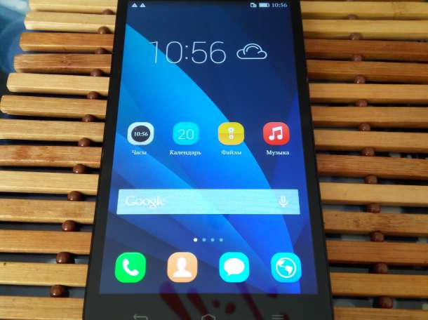 Телефон Huawei Ascend G750 (Honor 3X), фотография 3
