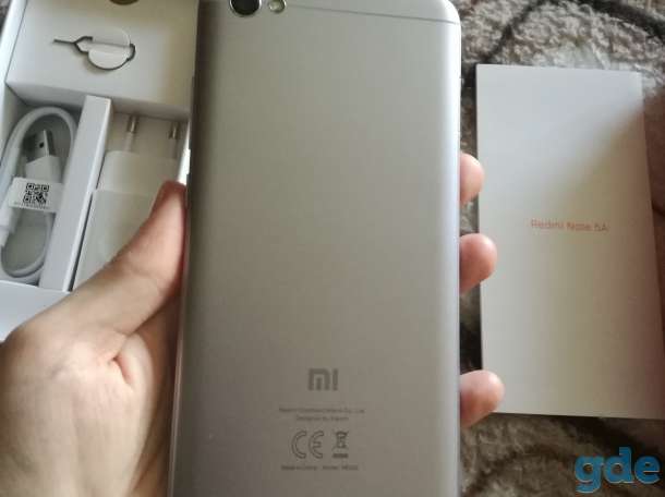 Мобильный телефон Xiaomi Readmi note 5a, фотография 1