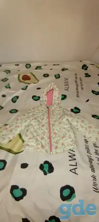 Курточки на девочку 1,5-2 лет., фотография 1