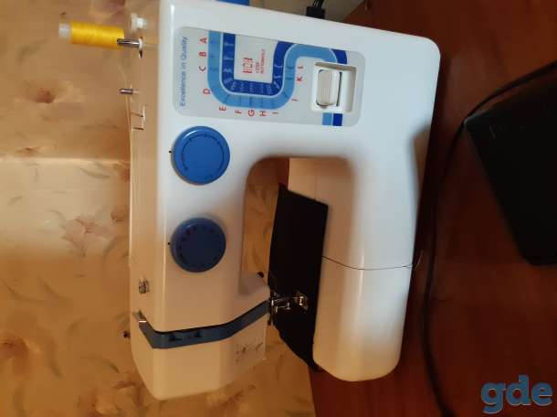 Продам швейную машинку, фотография 1