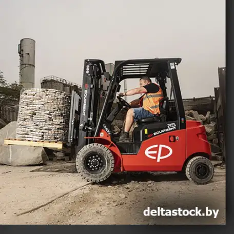 Большой выбор вилочных погрузчиков с разной грузоподъемностью., фотография 1
