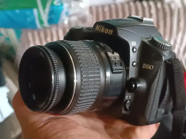Зеркальный фотоаппарат Nikon D90 Kit 18-55 mm Nikkor AF, фотография 1