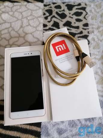 Телефон Xiaomi (4/64 gb), фотография 1