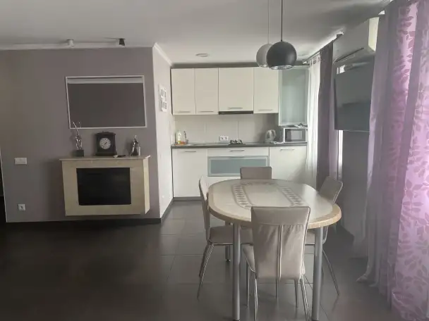 Продам 2-х комнатную квартиру в Центре, Улица Советская, 84, фотография 1
