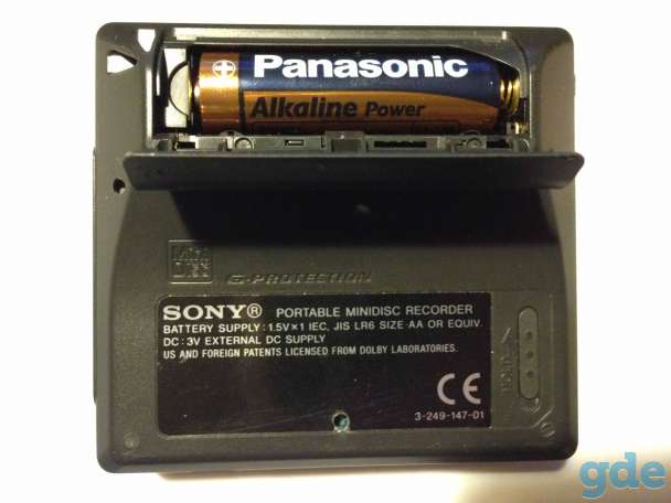 Плеер записывающий MD мини-диски Sony WALKMAN MZ-R410, фотография 5