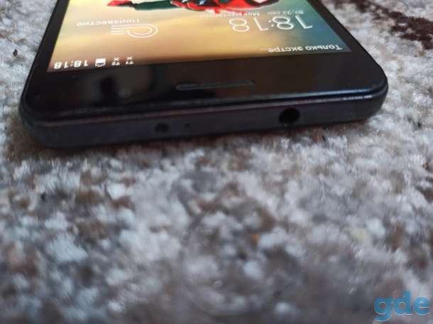 Телефон Huawei Honor 6, фотография 3