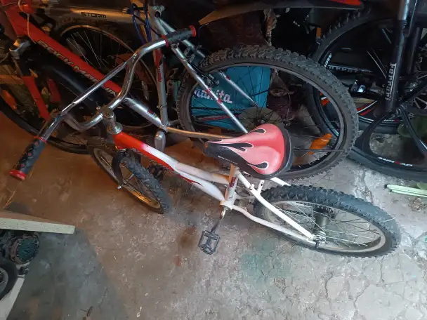 Велосипед детский 16 BMX для начинающих райдеров фристайл, фотография 2