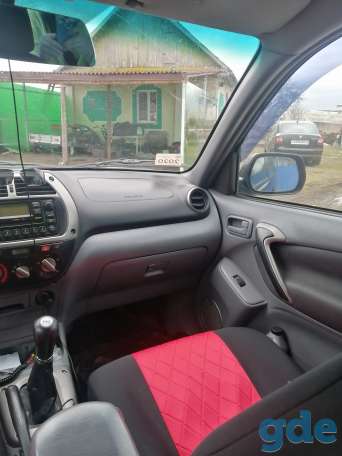 Авто Toyota RAV4, фотография 5