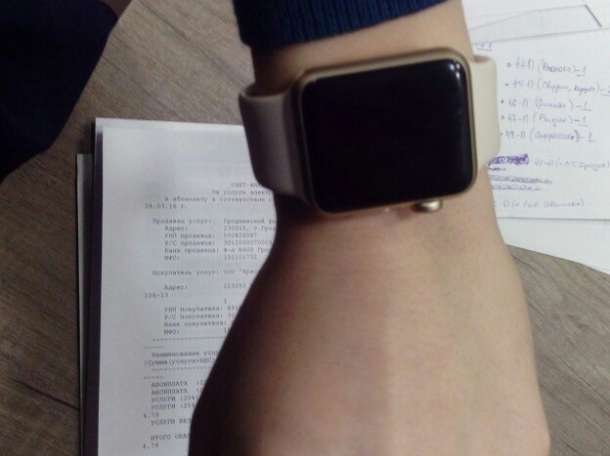 Apple watch sport 38mm золотой алюминиевый корпус, фотография 1