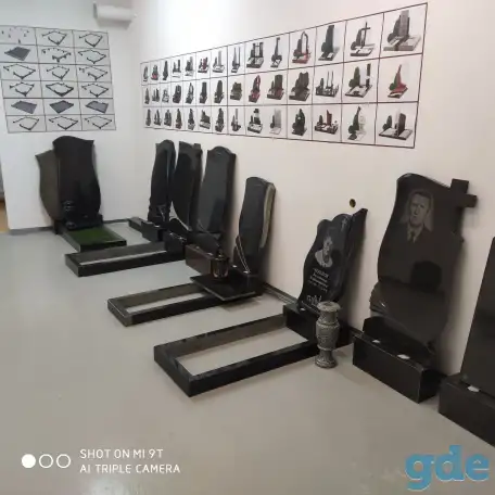 Памятники под ключ, фотография 1