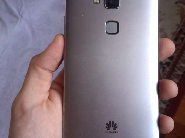Huawei Ascend Mate 7, фотография 2