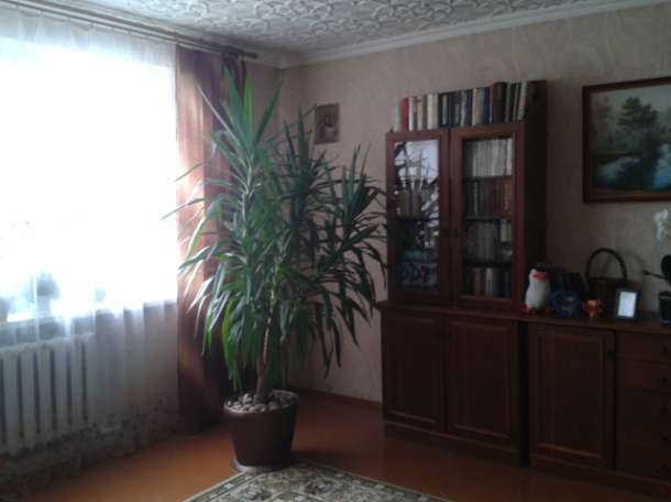 Сдам комнату в благоустроенном доме, улица д. 51, фотография 3