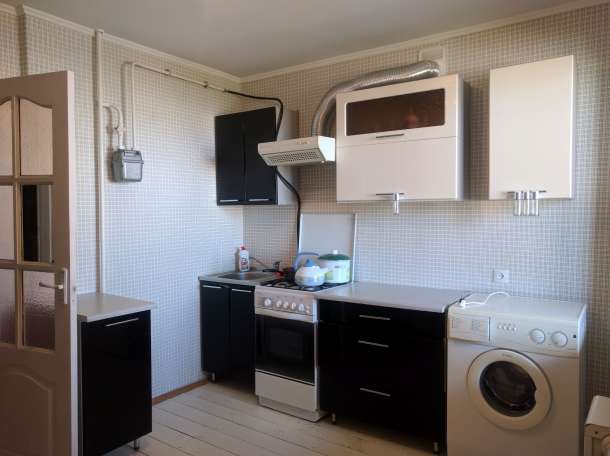 Продам 3-х комнатную квартиру c хорошим ремонтом, ул. Строителей, 1, фотография 10