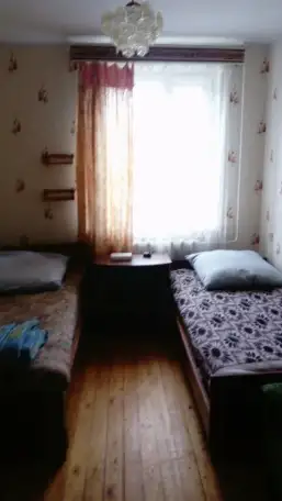 Уютная 3 комнатная квартира посуточно в академии, Пр. Интернационалый 34, фотография 6