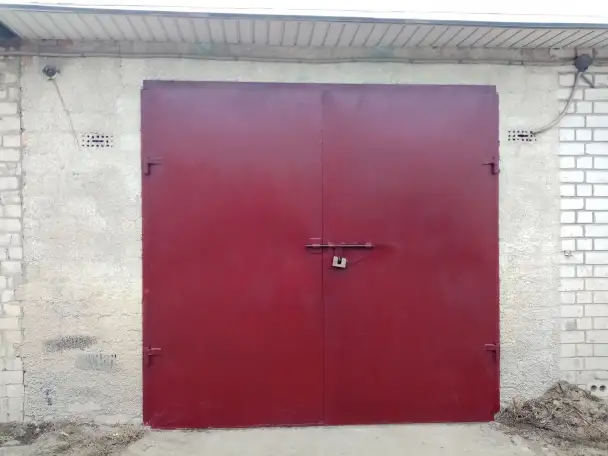 Продам кирпичный гараж в ГСК - 21 по ул. Интернациональная, фотография 1