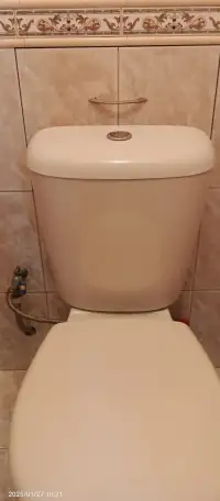Продам унитаз с бачком., фотография 3