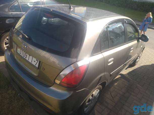 Хорошее авто Kia Rio, фотография 10