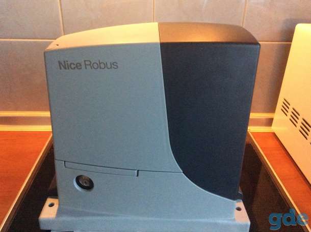 Привод для откатных ворот Nice Robus 1000 kit, фотография 4