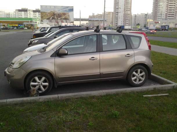 Машина Nissan Note, фотография 2