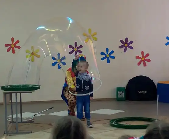 Фокусник, Шоу Гигантские мыльные пузыри с участием клоуна ,поздравление  от Мишки  Умки., фотография 5