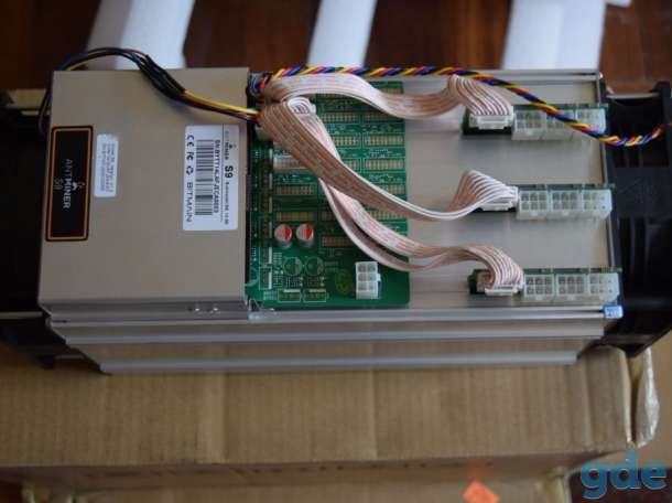 Майнер Asic Antminer S9, фотография 2