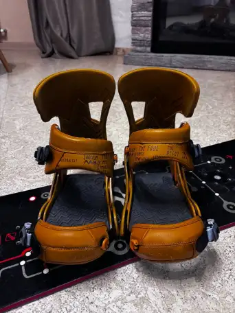 Крепления для сноуборда Burton CobraShark M, фотография 1