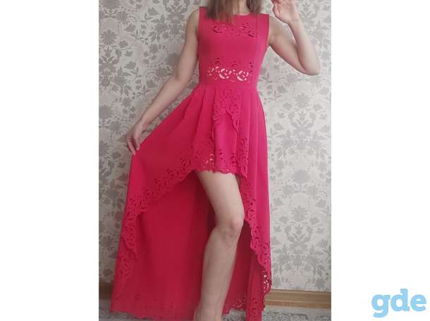 Вечернее малиновое платье, фотография 2