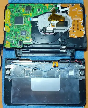 Портативный DVD-плеер Panasonic DVD-LS86, фотография 7