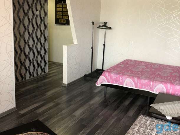 Сдам квартиру в центре на часы.сутки и недели., Ленина 8 кв 12, фотография 2