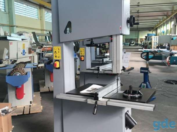 Ленточнопильный станок WOODLAND MACHINERY 800 (новый), фотография 1
