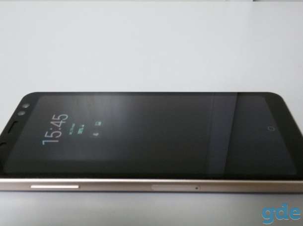 Samsung А8, фотография 3