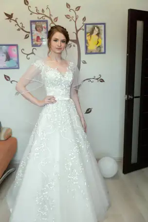 Свадебное платье, фотография 1