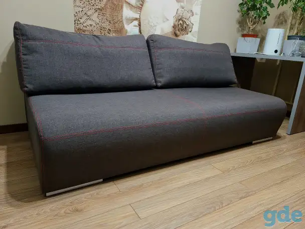 Диван для спальни Black Red White Sofa, фотография 2