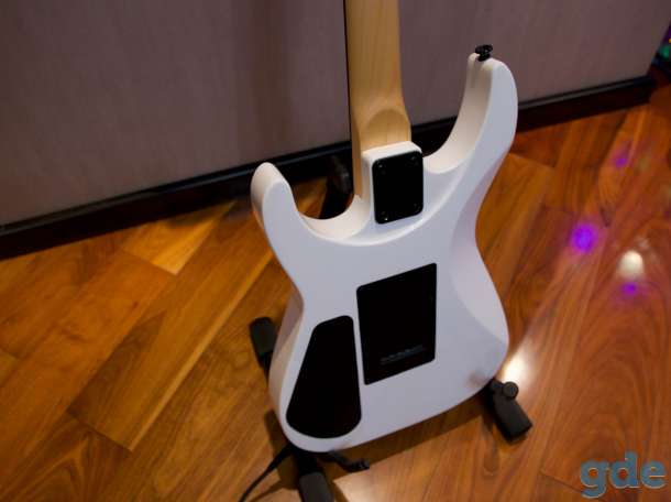 Электрогитара Jakson JS12 White, фотография 3
