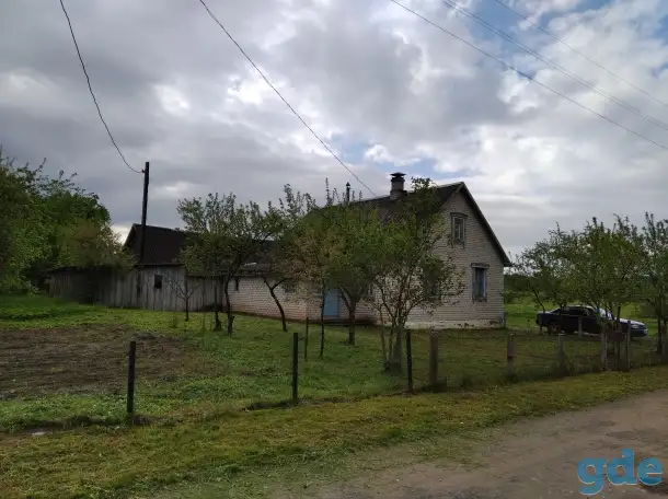 дом с участком и хоз постройками, фотография 4