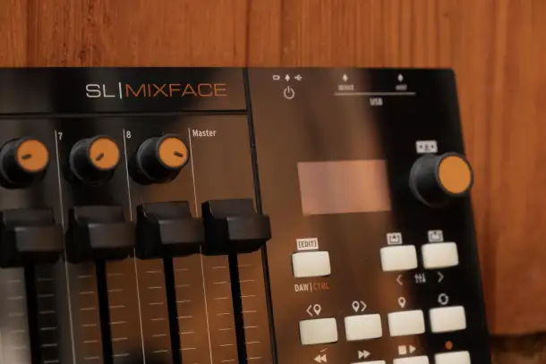 MIDI контроллер Studiologic SL Mixface, фотография 3
