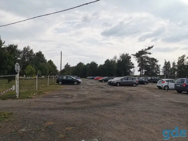Автостоянка в Шабанах, ул. Ротмистрова 50, возле ДС Шабаны, на въезде находится шиномотаж, фотография 2