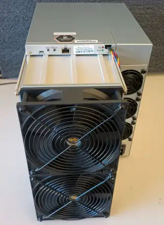 Bitmain Antminer S21 Pro Miner 234T, фотография 1