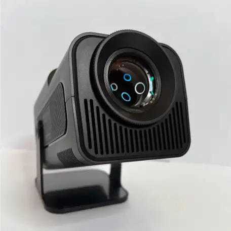 Проектор Luckyroad HY320 pro, фотография 2
