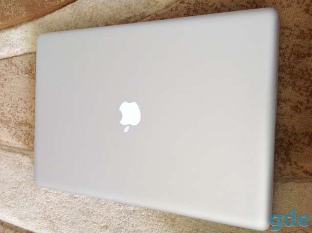 MacBook Pro 17'', фотография 1