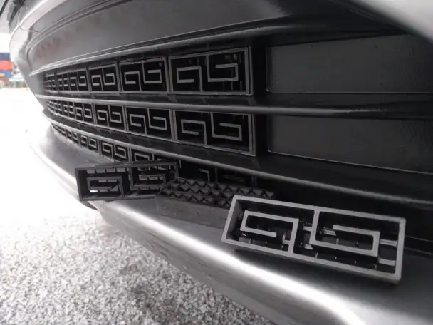 Вставки в нижнюю решетку радиатора Geely Atlas, фотография 2