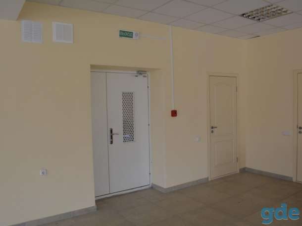 Сдается помещение под магазин/офис в центре, Гагарина 4А, фотография 2