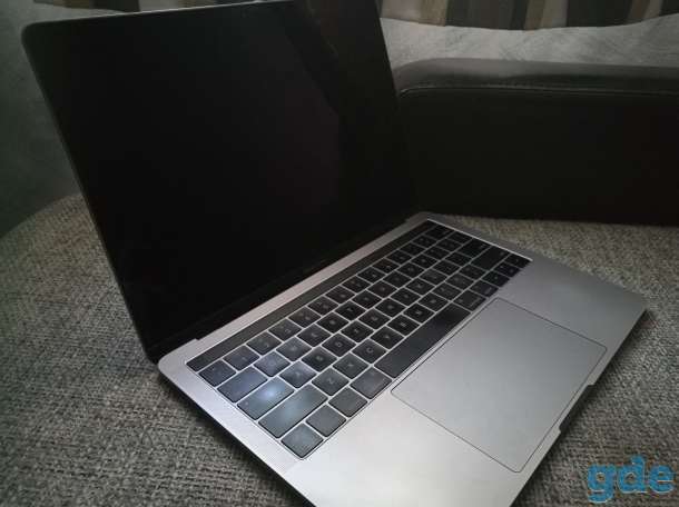 MacBook pro Touch Bar 13 2017 США, фотография 1