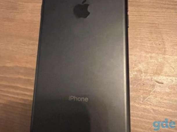 Телефон iPhone 7, фотография 3