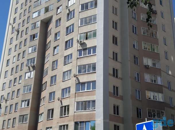 Продам большой гараж в центре города, ул.Каховская, д.26, фотография 1