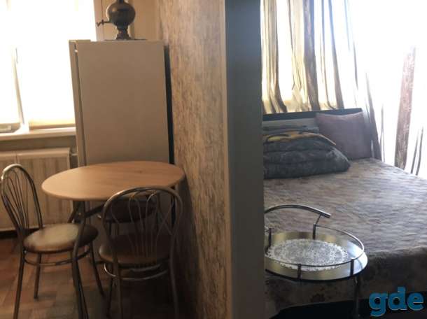 Сдам квартиру в центре на сутки, Ленина 8 кв 45, фотография 2