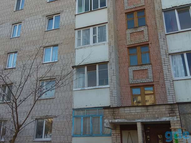 Продается квартира, Ул. Строителей 9, фотография 2