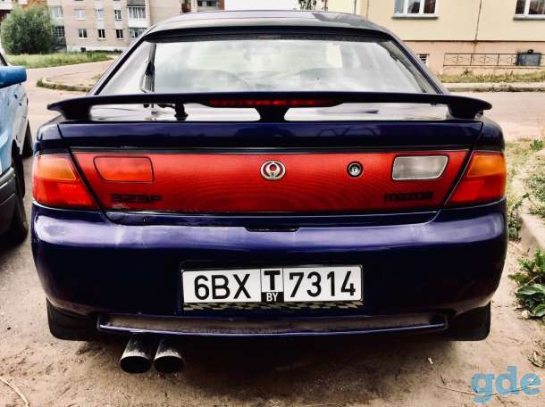 Мазда 323F Mazda 323, фотография 3